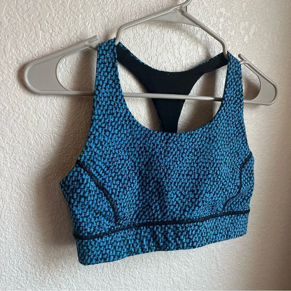Lululemon Circuit Breaker Bra Scatter Star Beach Blanket Blue Black